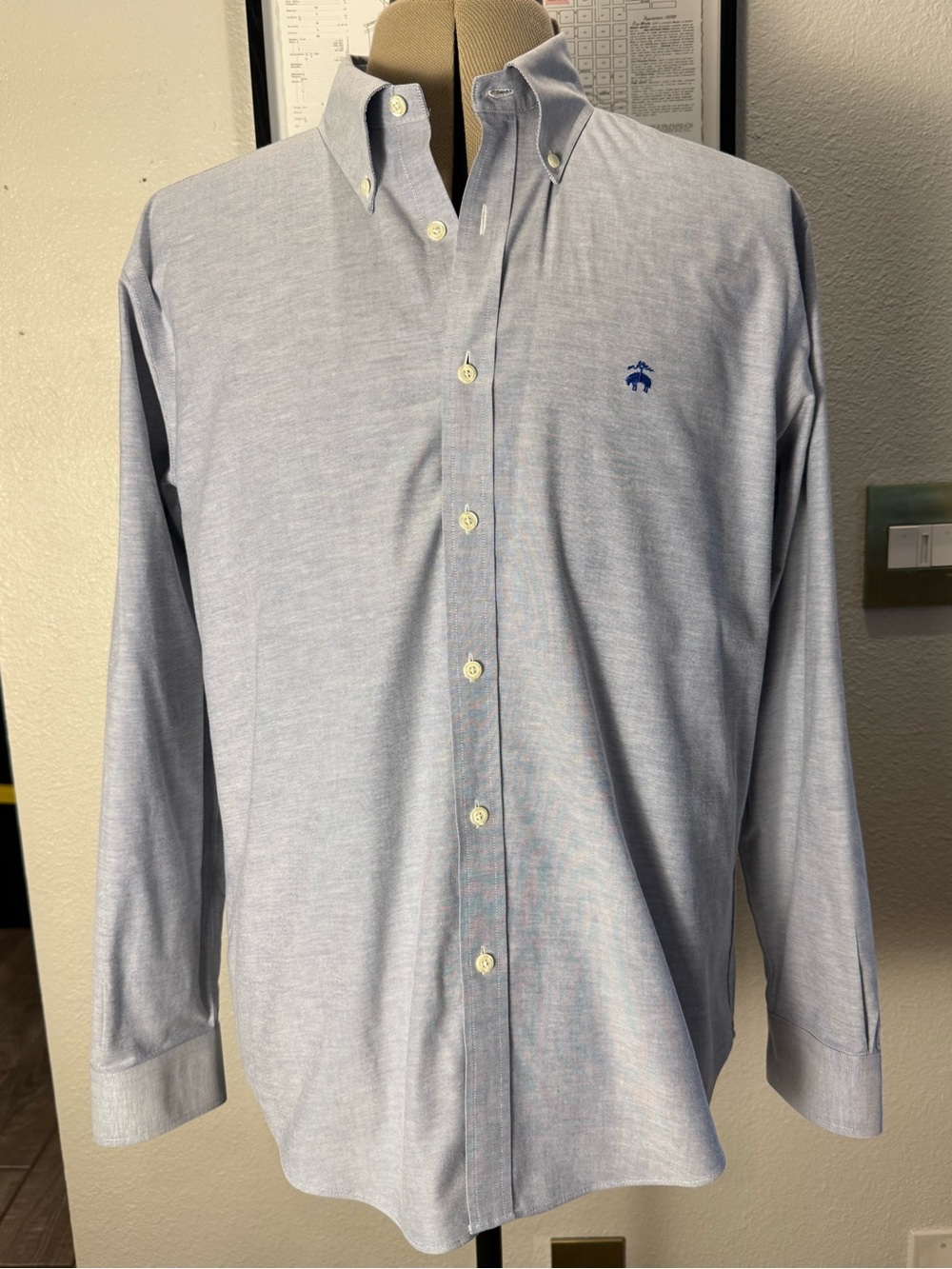 Brooks Brothers L Regular Fit Non-Iron Stretch Blue Oxford Shirt
